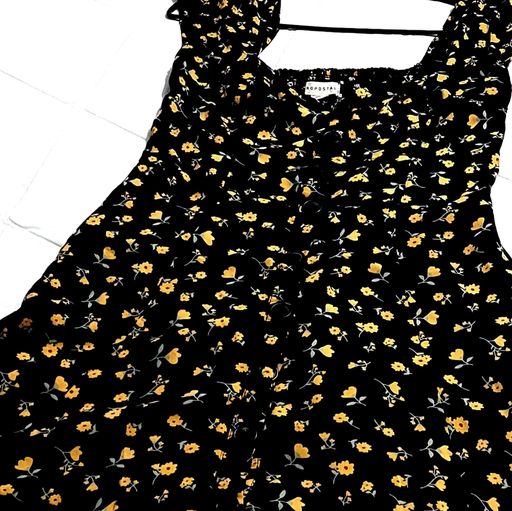 Aeropostale Floral Dress